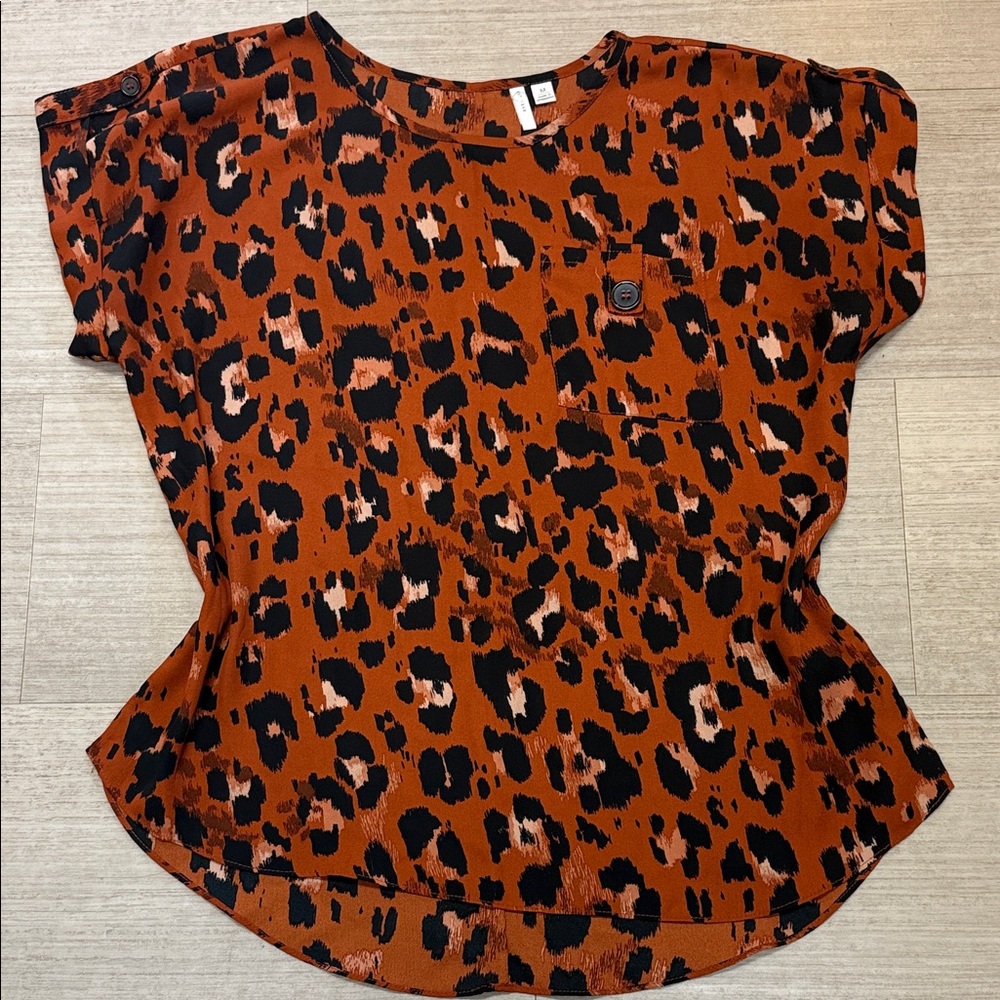 Est. 1946 Women’s Leopard Print Short Sleeve Blouse - Rust/Black Size M